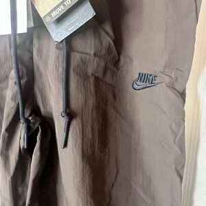 NEW Nike Mens Tech Woven UV‎ Tapered Joggers Brown FZ0758-237 Small NWT